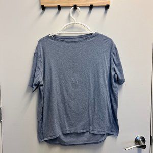 Lululemon Back in Action Short Sleeve Shirt | Light Blue | Size 6